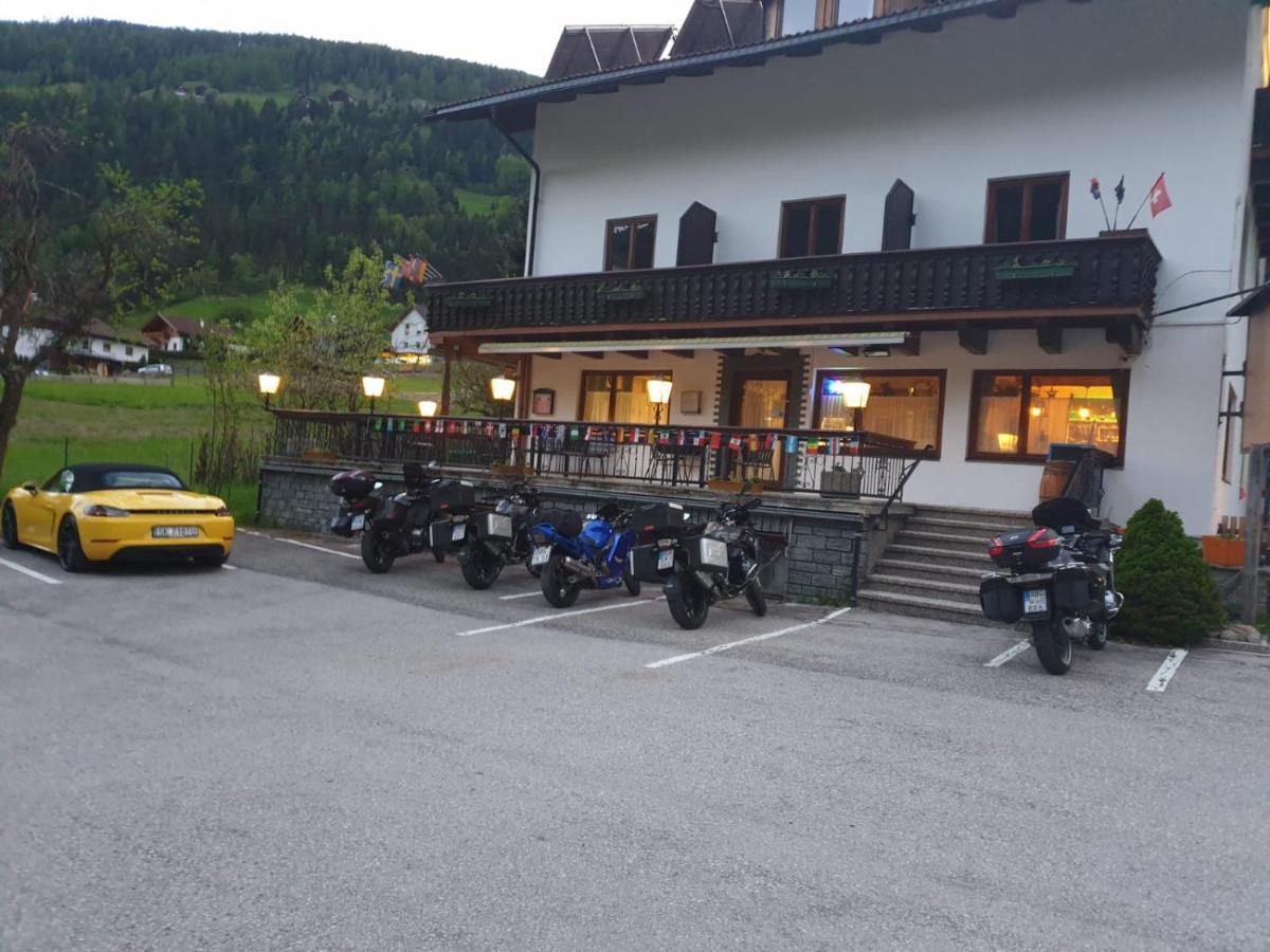 Tattoo Pension Mit Restaurant Und Tattoo-Studio Mörtschach Exteriér fotografie