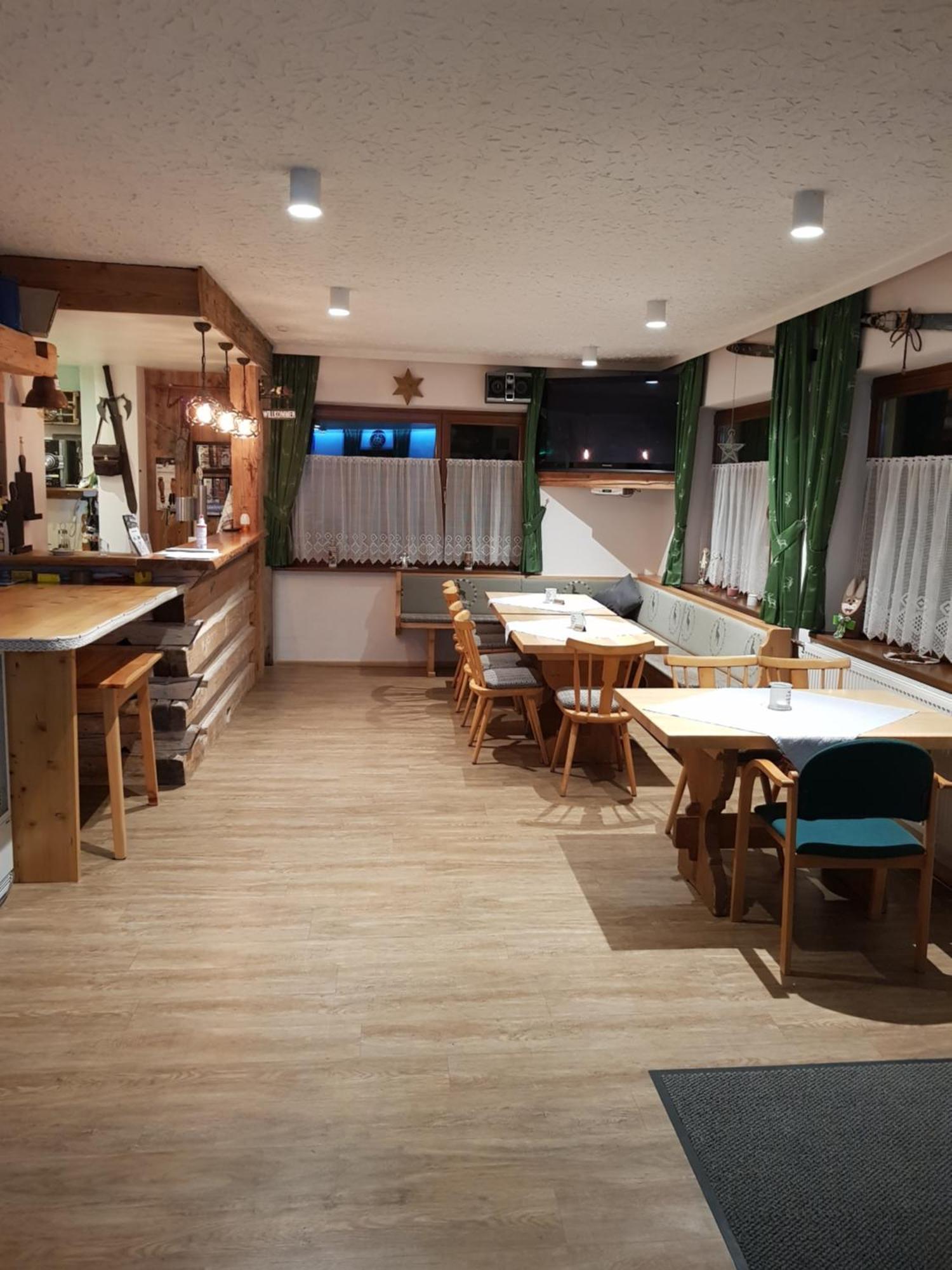 Tattoo Pension Mit Restaurant Und Tattoo-Studio Mörtschach Exteriér fotografie