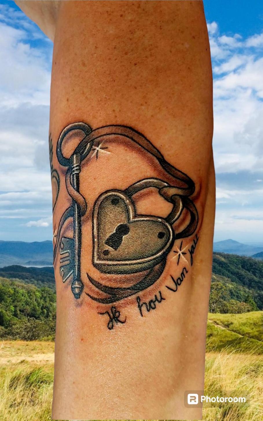 Tattoo Pension Mit Restaurant Und Tattoo-Studio Mörtschach Exteriér fotografie